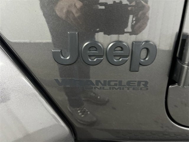 2021 Jeep Wrangler Unlimited Sahara Altitude 4x4