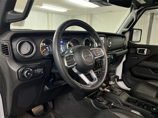 2022 Jeep Wrangler Unlimited Sahara Altitude 4x4