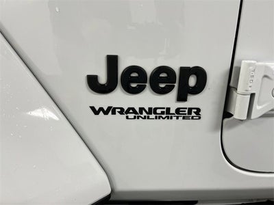 2022 Jeep Wrangler Unlimited Sahara Altitude 4x4