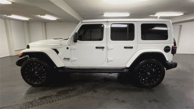 2022 Jeep Wrangler Unlimited Sahara Altitude 4x4