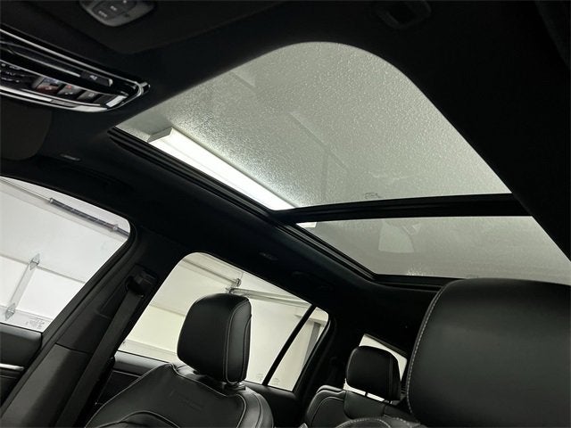 2025 Jeep Grand Cherokee L Overland 4x4