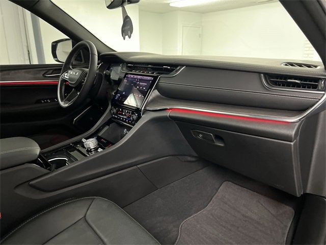 2025 Jeep Grand Cherokee L Overland 4x4