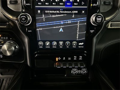 2021 RAM 1500 Limited Crew Cab 4x4 5'7" Box