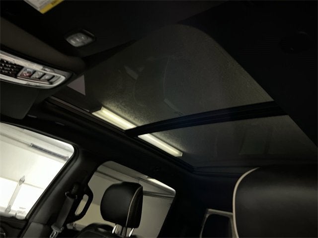 2021 RAM 1500 Limited Crew Cab 4x4 5'7" Box