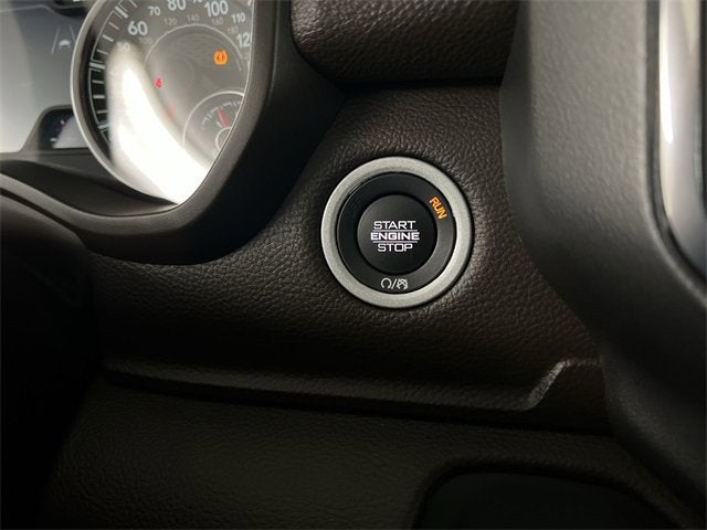 2025 RAM 1500 Laramie Crew Cab 4x4 5'7" Box