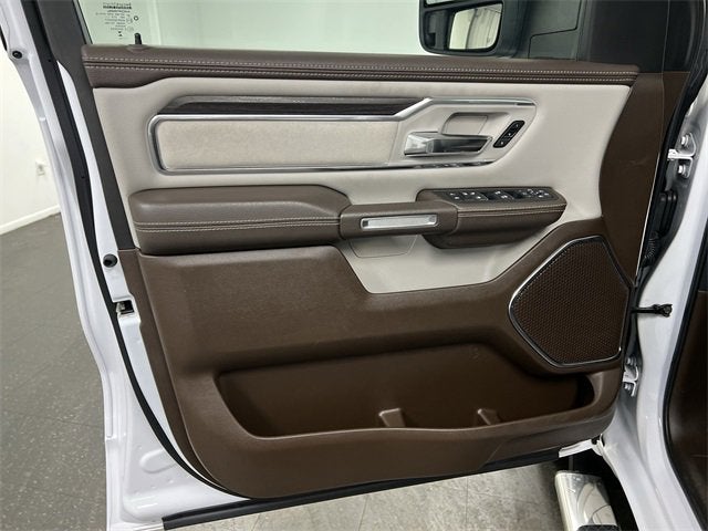 2025 RAM 1500 Laramie Crew Cab 4x4 5'7" Box