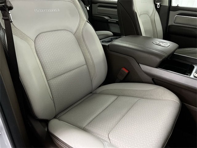 2025 RAM 1500 Laramie Crew Cab 4x4 5'7" Box