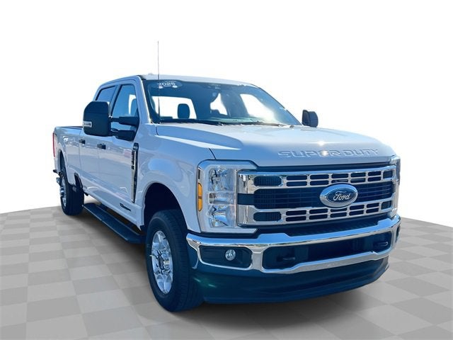 2025 Ford Super Duty F-350 SRW XL