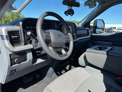 2025 Ford Super Duty F-350 SRW XL