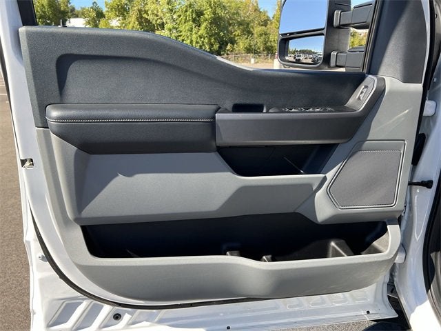 2025 Ford Super Duty F-350 SRW XL