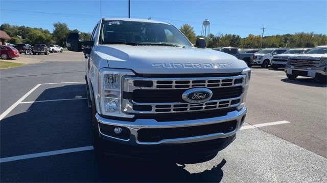 2025 Ford Super Duty F-350 SRW XL