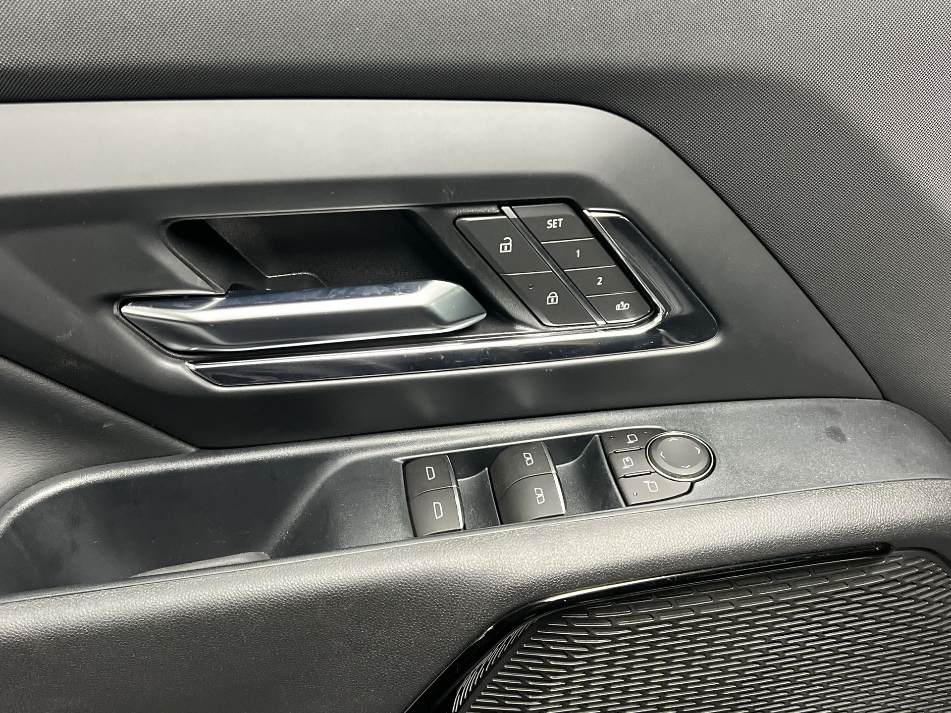 2025 Chevrolet Silverado EV RST - Max Range