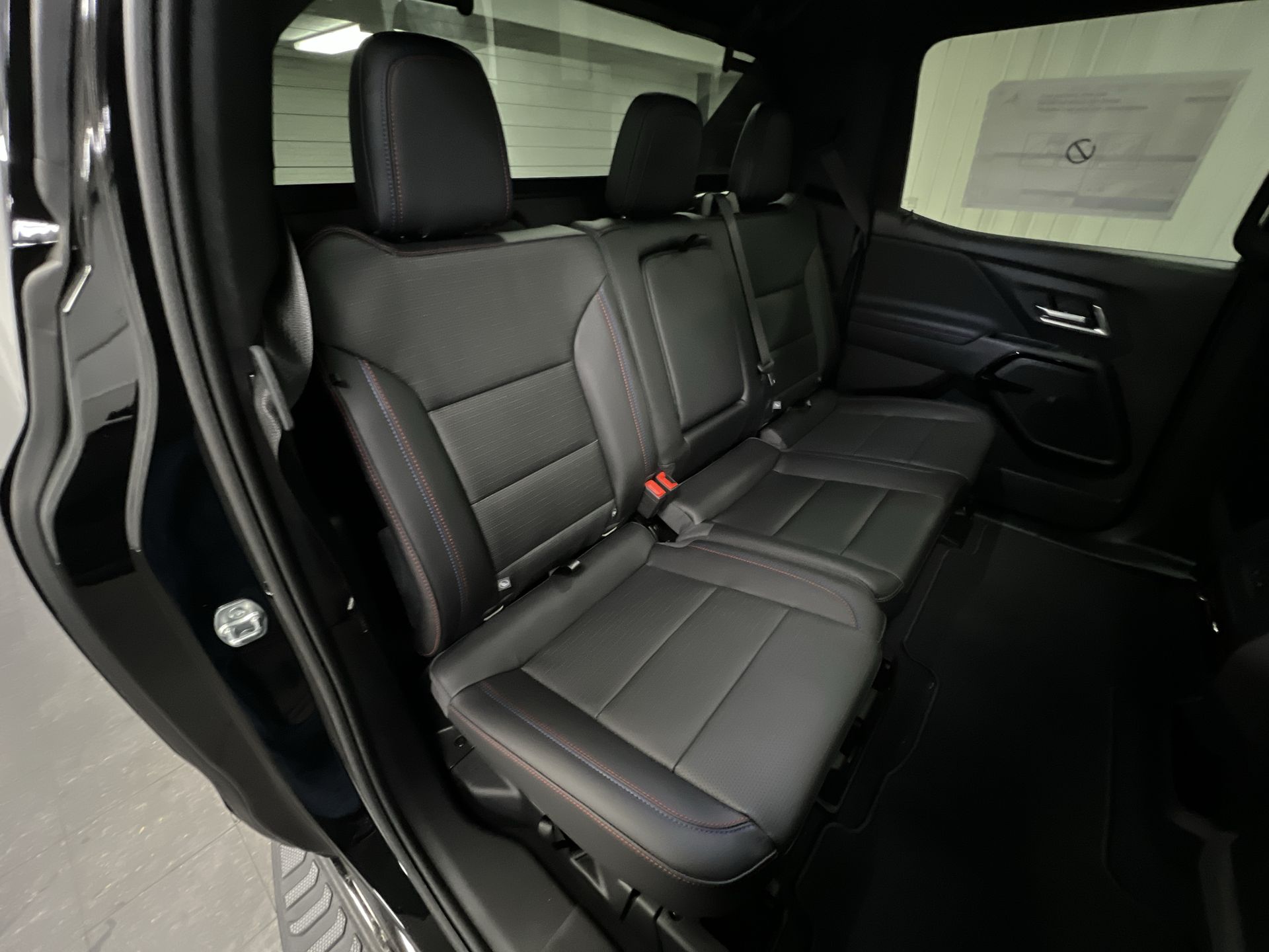 2025 Chevrolet Silverado EV RST - Max Range