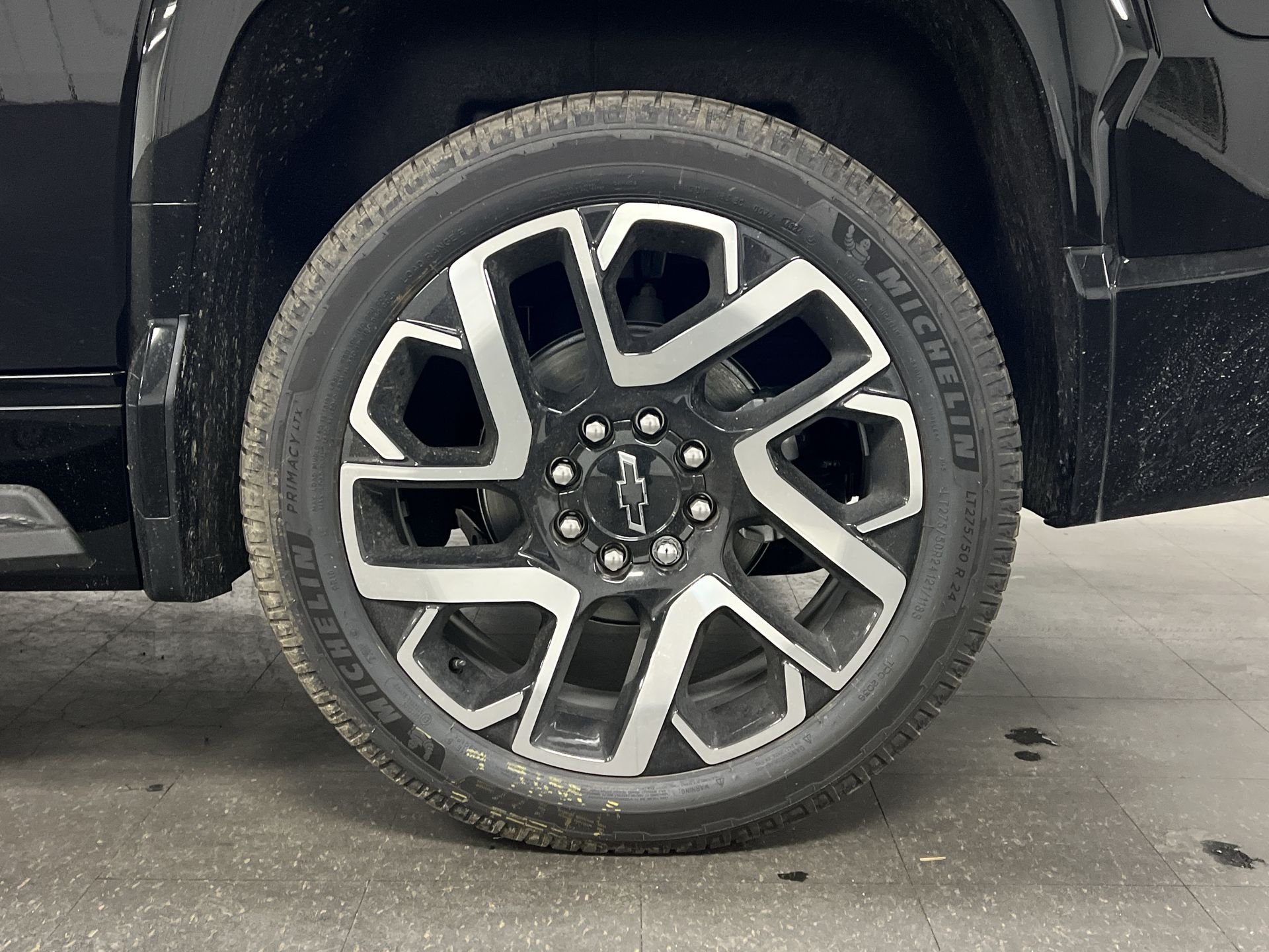 2025 Chevrolet Silverado EV RST - Max Range