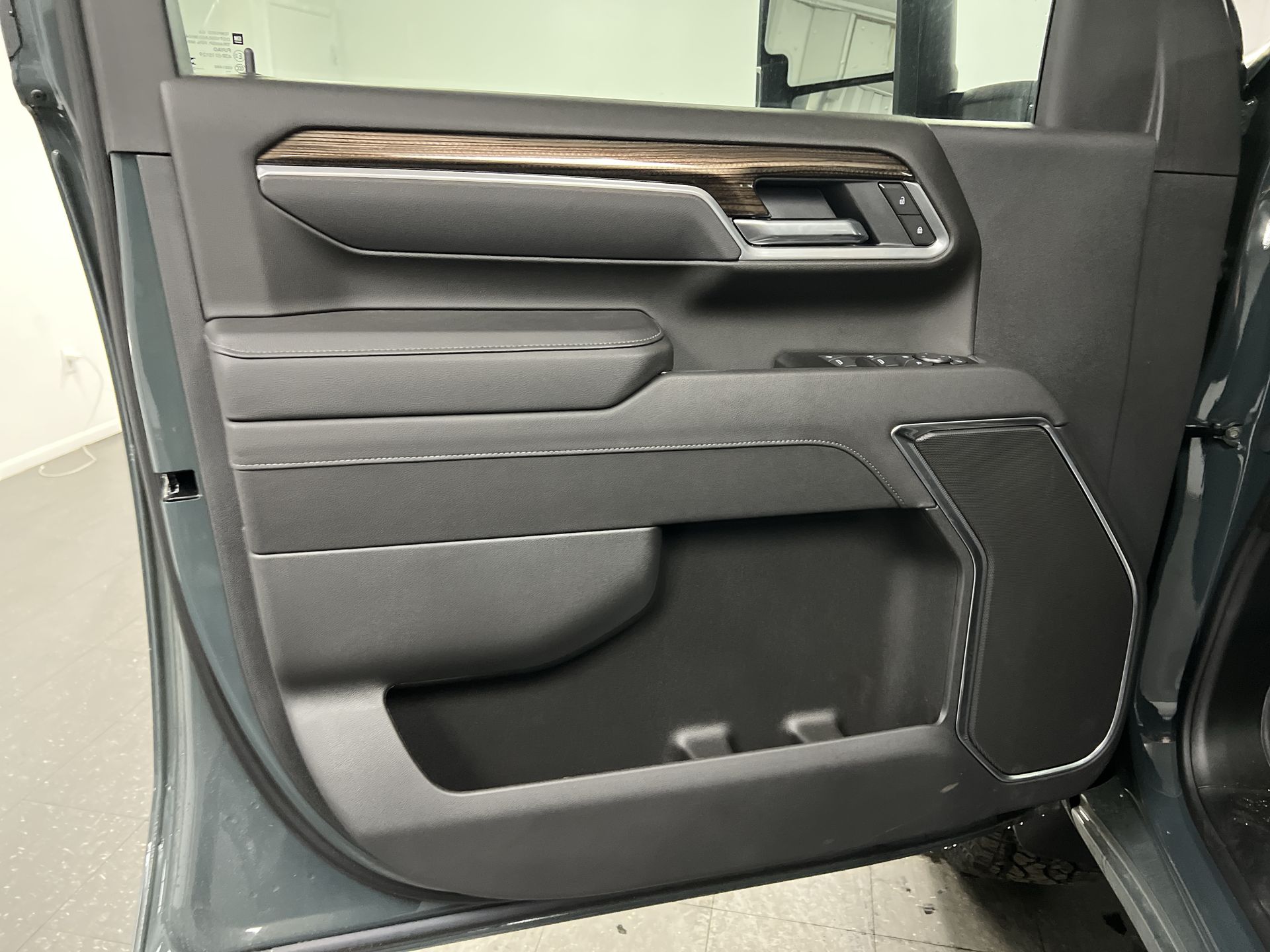 2025 Chevrolet Silverado 3500 HD LT