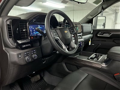2025 Chevrolet Silverado 3500 HD LTZ