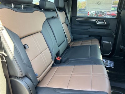 2025 Chevrolet Silverado 3500 HD High Country