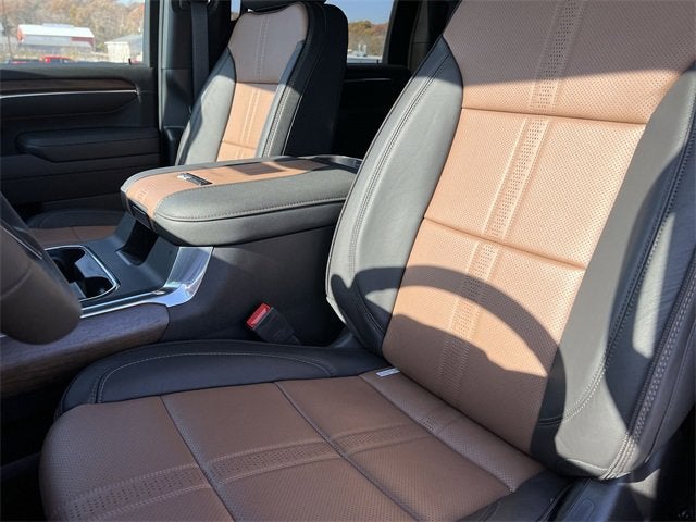 2025 Chevrolet Silverado 3500 HD High Country DRW