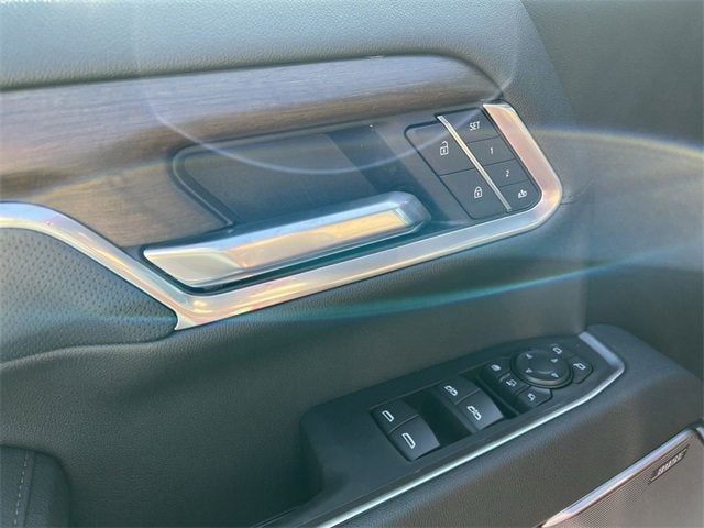 2025 Chevrolet Silverado 3500 HD High Country DRW