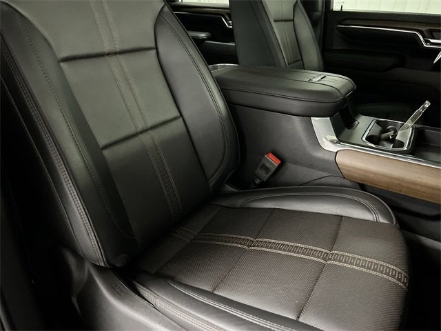 2024 Chevrolet Silverado 3500 HD High Country DRW