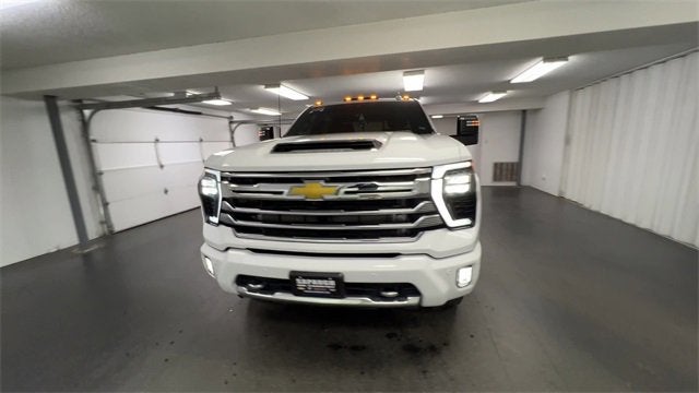 2024 Chevrolet Silverado 3500 HD High Country DRW