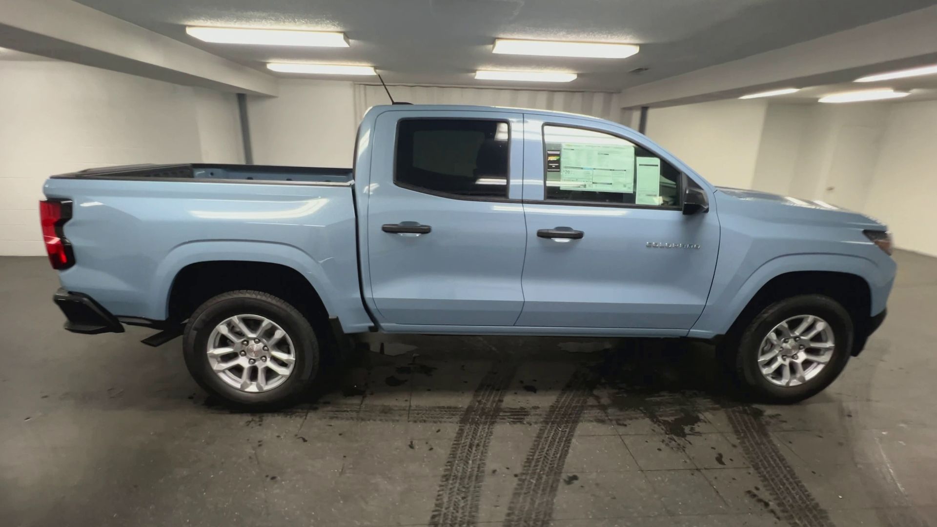 2025 Chevrolet Colorado WT/LT