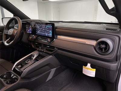 2025 Chevrolet Colorado WT/LT