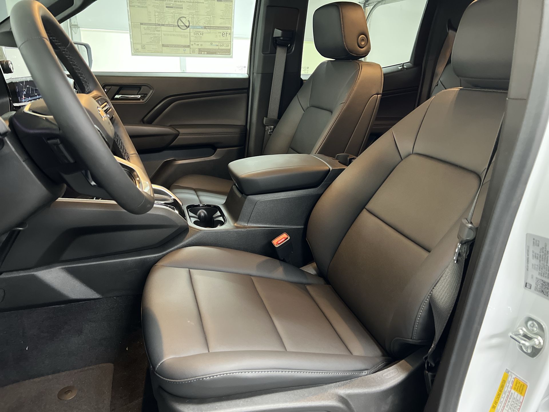 2025 Chevrolet Colorado WT/LT