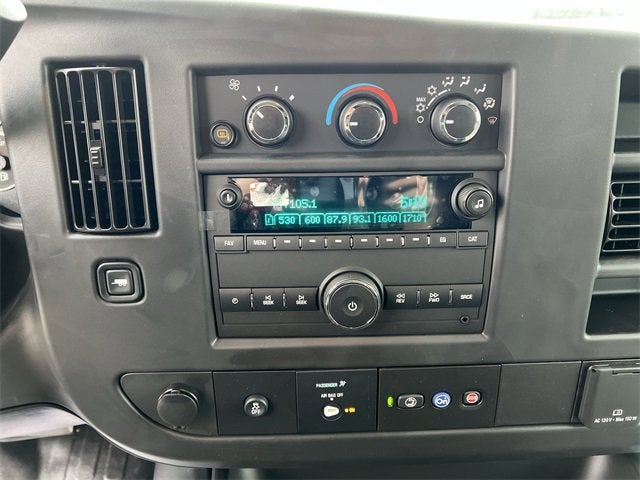 2025 Chevrolet Express Cargo 2500 WT