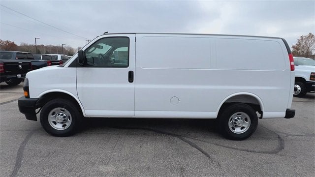 2025 Chevrolet Express Cargo 2500 WT