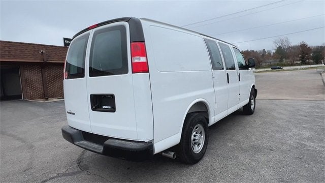 2025 Chevrolet Express Cargo 2500 WT
