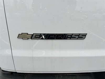 2025 Chevrolet Express Cargo 2500 WT