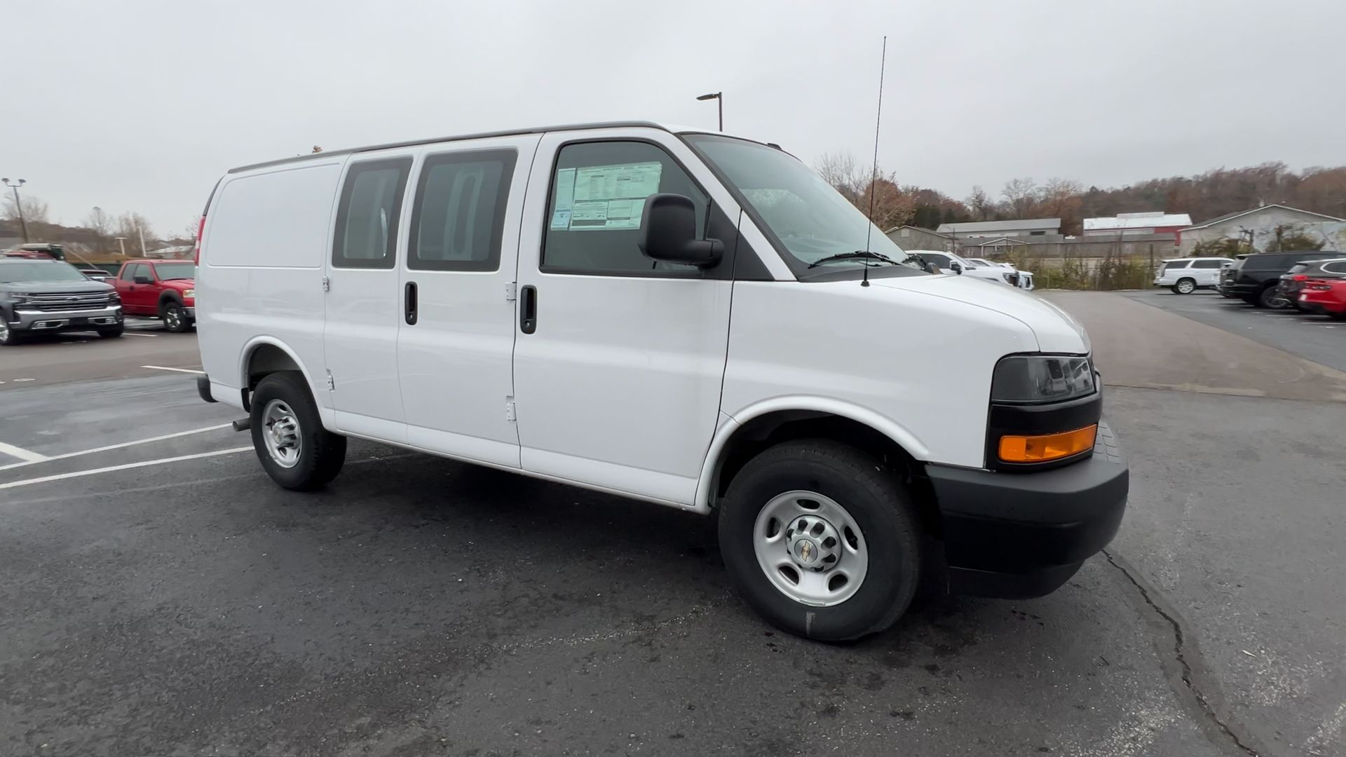 2025 Chevrolet Express Cargo 2500 WT