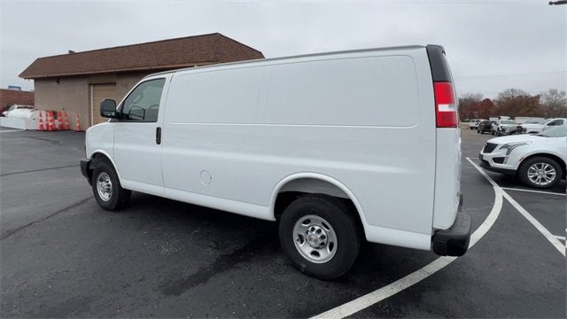 2025 Chevrolet Express Cargo 2500 WT