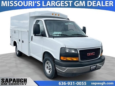 2025 GMC Savana Cutaway 3500 1WT