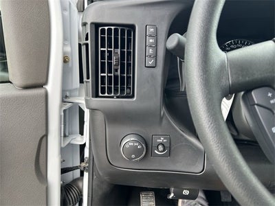 2025 GMC Savana Cutaway 3500 1WT