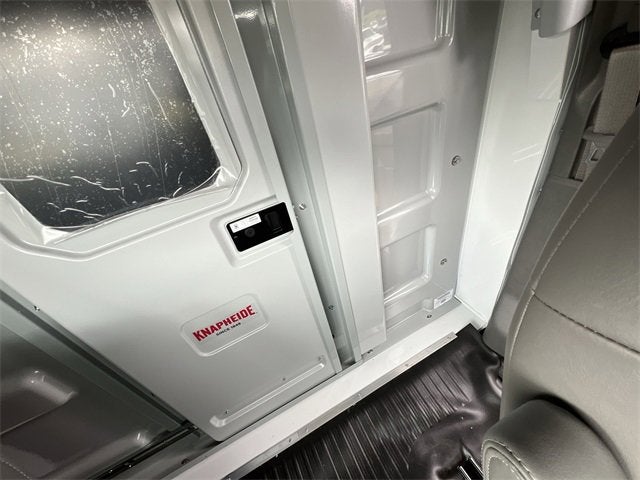 2025 GMC Savana Cutaway 3500 1WT