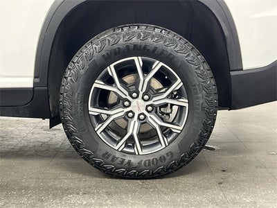 2024 GMC Acadia AT4