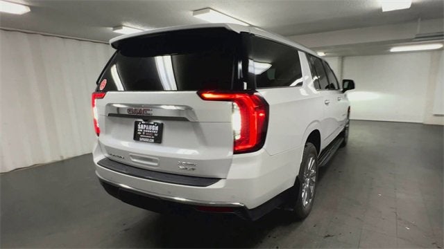 2021 GMC Yukon XL SLT
