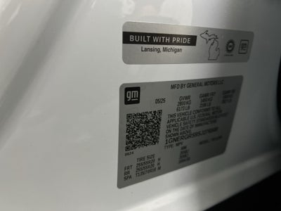 2025 Chevrolet Traverse LT