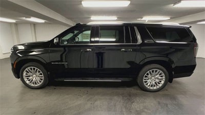 2025 Chevrolet Suburban Premier