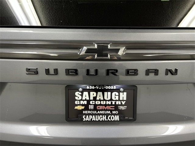 2022 Chevrolet Suburban RST