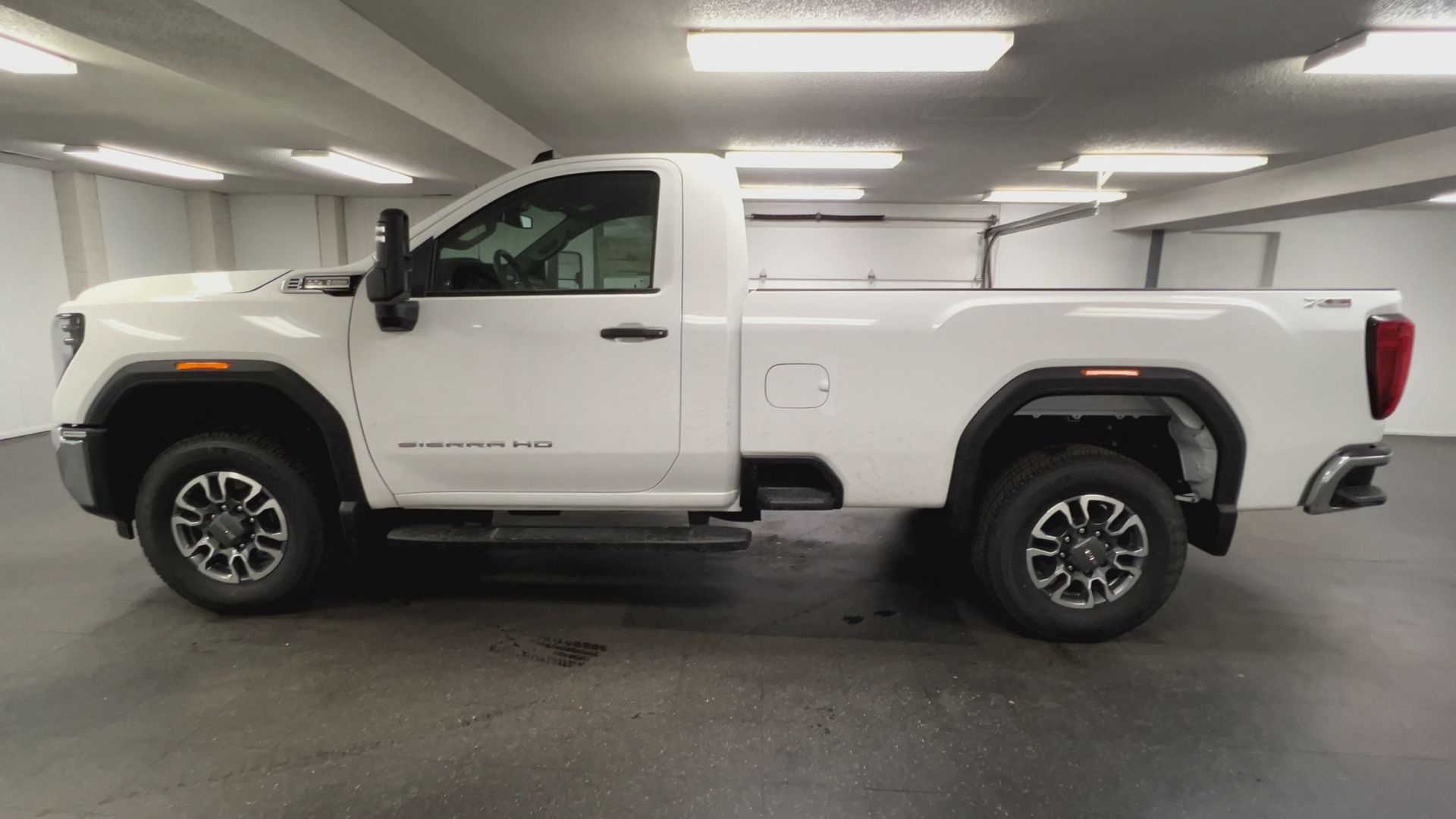 2025 GMC Sierra 3500 HD Pro