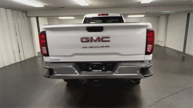 2025 GMC Sierra 3500 HD Pro