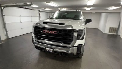 2025 GMC Sierra 3500 HD Pro