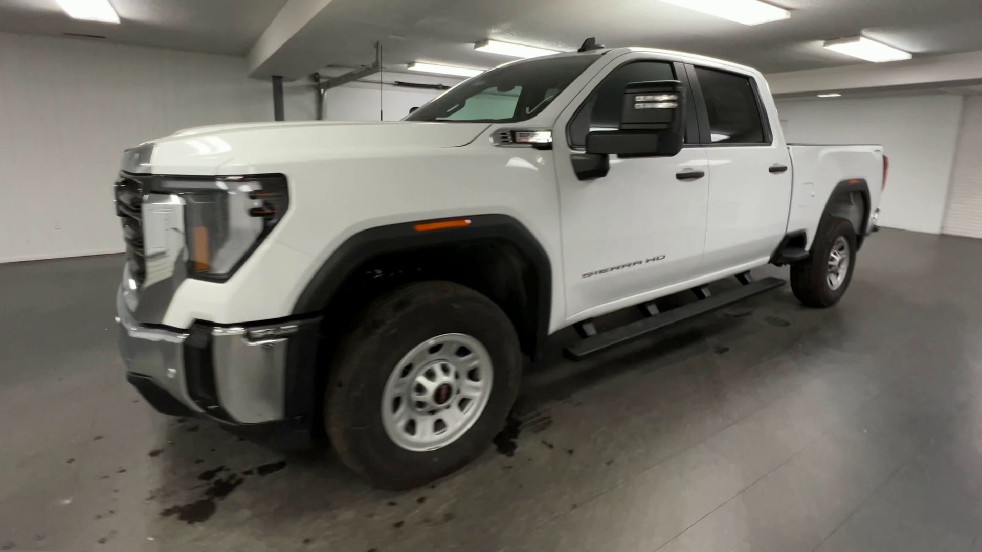 2025 GMC Sierra 2500 HD Pro