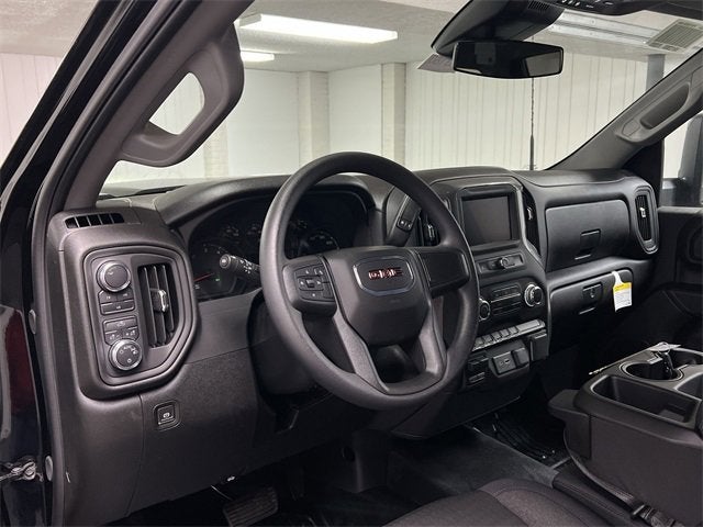 2025 GMC Sierra 2500 HD Pro