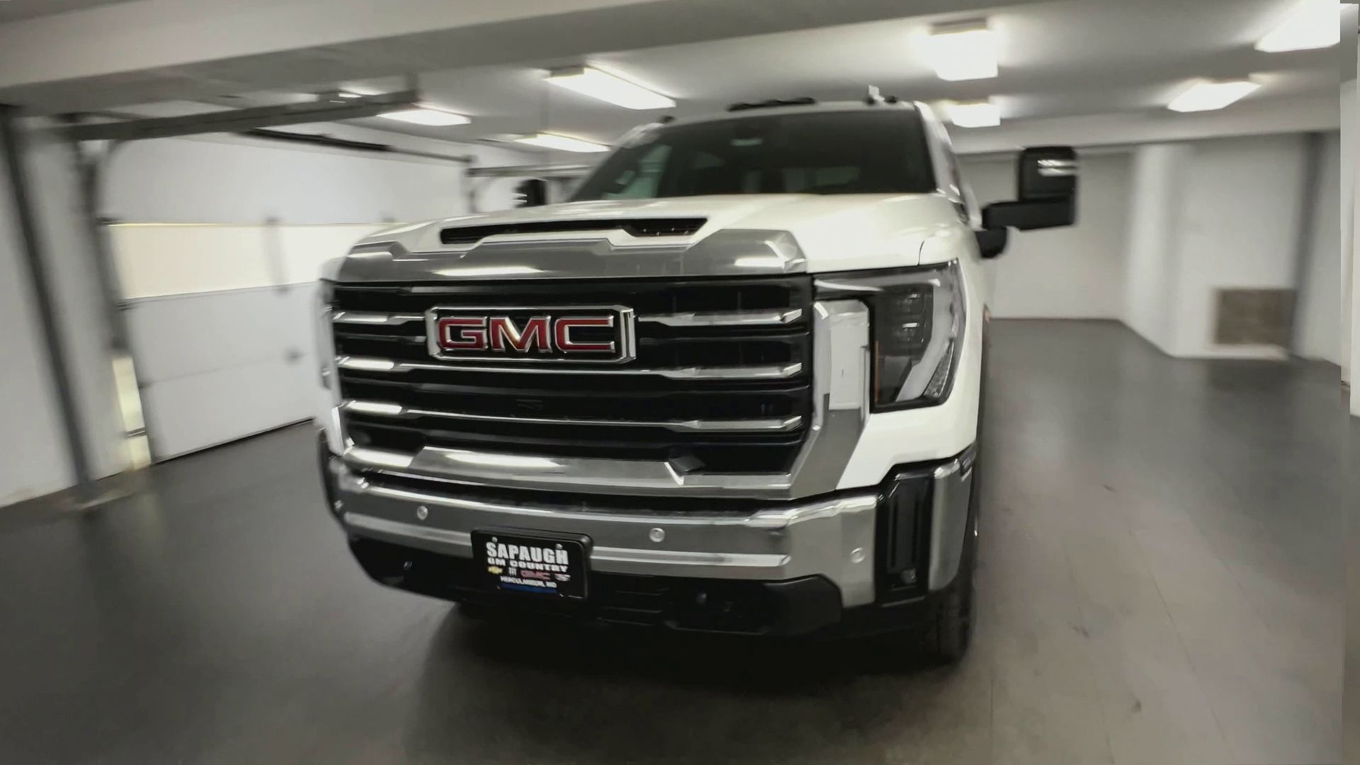2026 GMC Sierra 2500 HD SLE