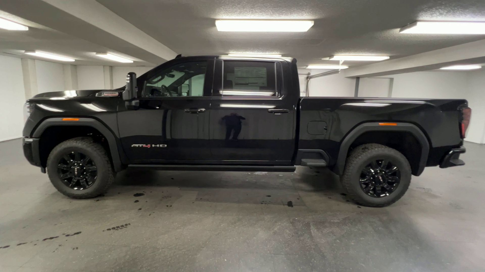 2025 GMC Sierra 2500 HD AT4