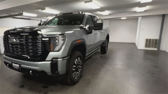 2025 GMC Sierra 3500 HD Denali Ultimate